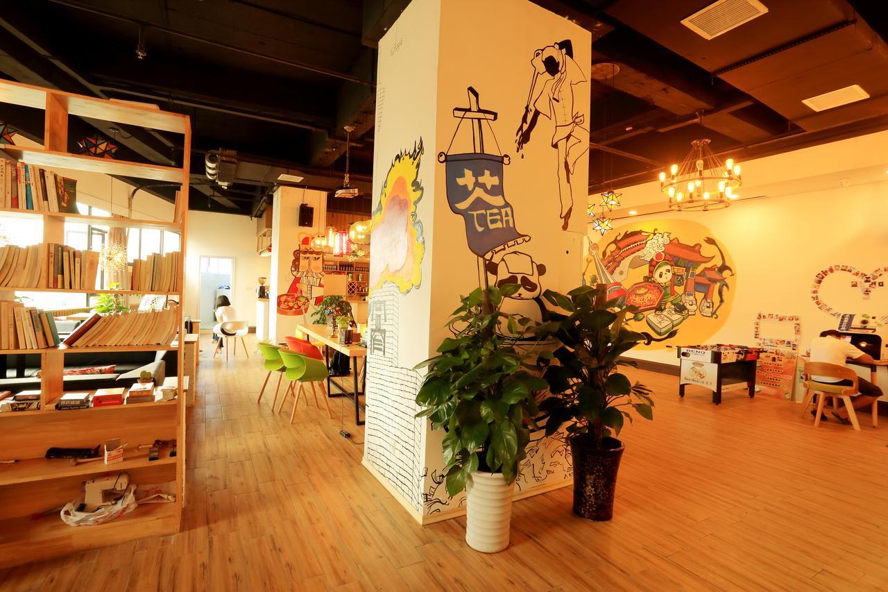 Infinite Stars Us Youth Hostel Chengdu Exterior photo